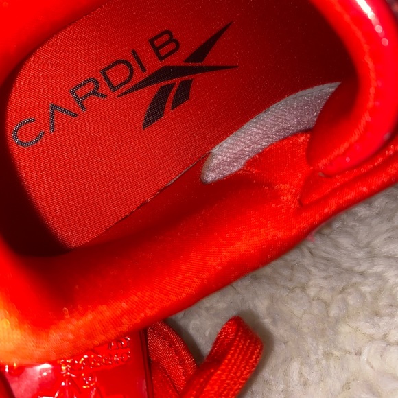 Cardi B Reebok sneakers - Picture 5 of 8